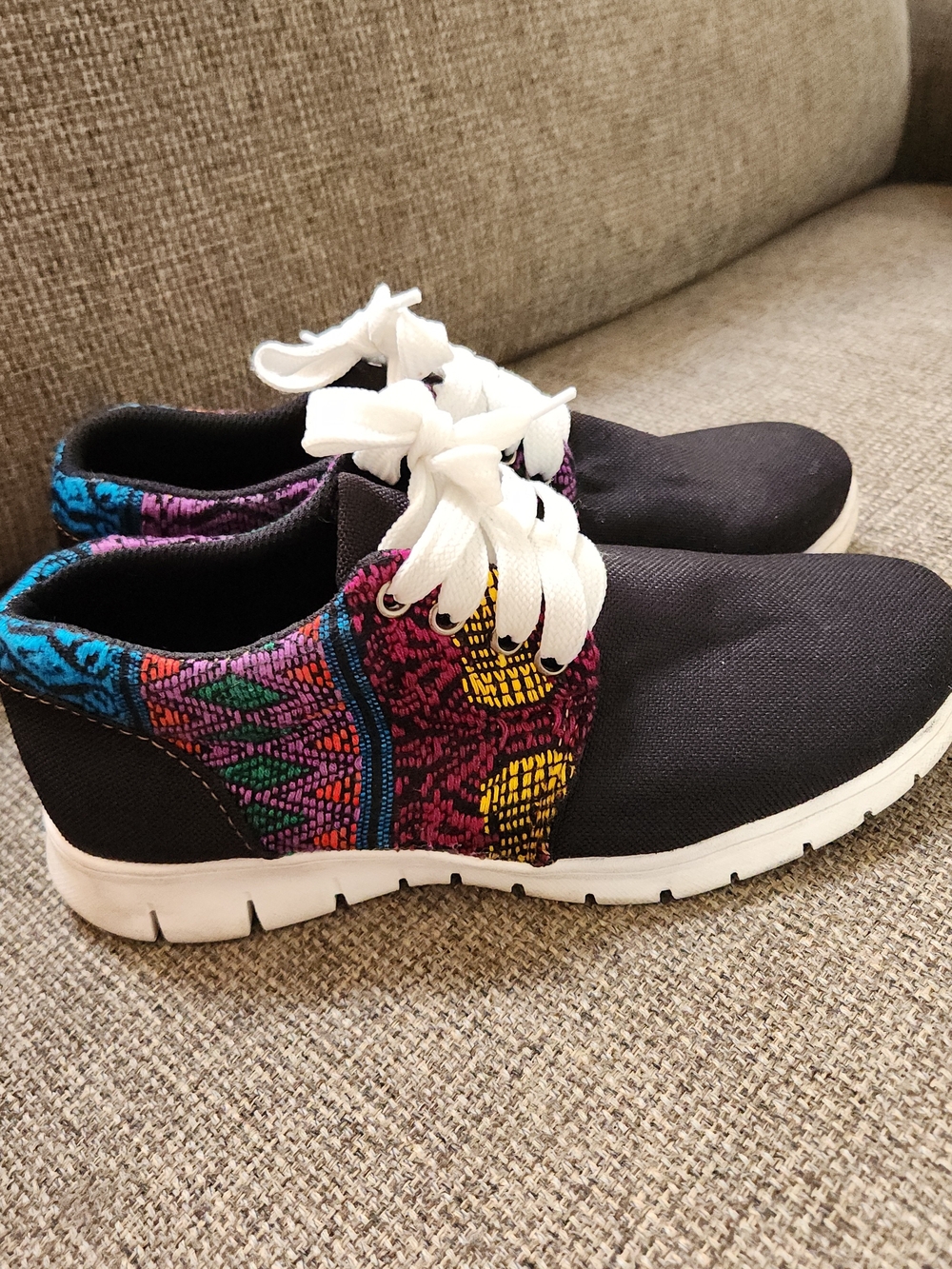 Handmade Peruvian Artisinal Textile Canvas Sneakers Black Colorful Indie 7